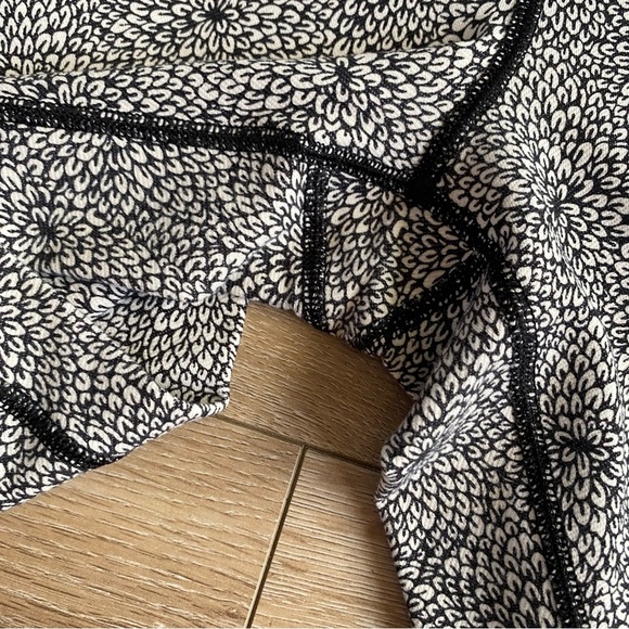 Lululemon Wunder Under Pant Plush Petal Deep Coal Ghost size 6 - Picture 11 of 12